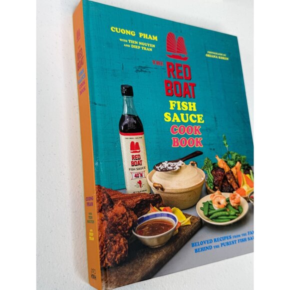 The Red Boat Fish Sauce Cookbook Cuong Pham Book Cooking Recipes Vietnamese - Picture 3 of 6